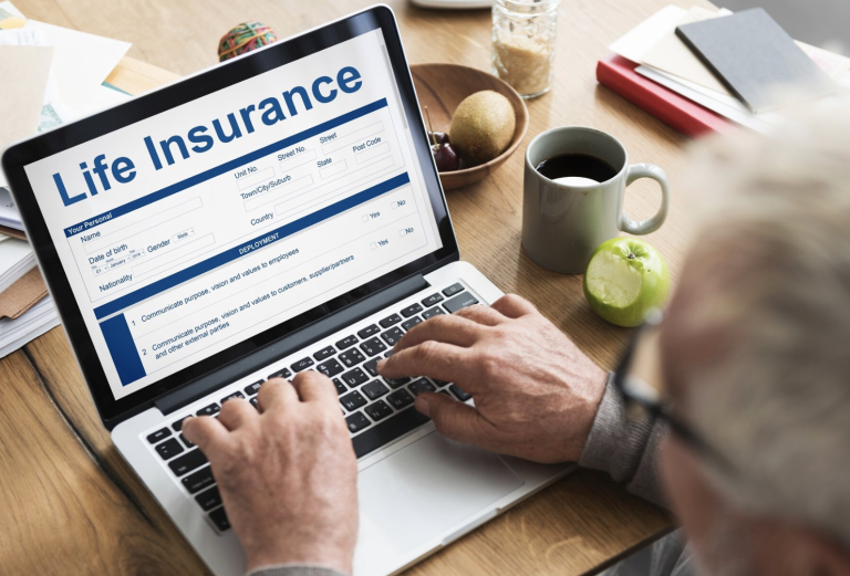 Tips Memilih Asuransi Pendidikan Sesuai Kemampuan Keuangan